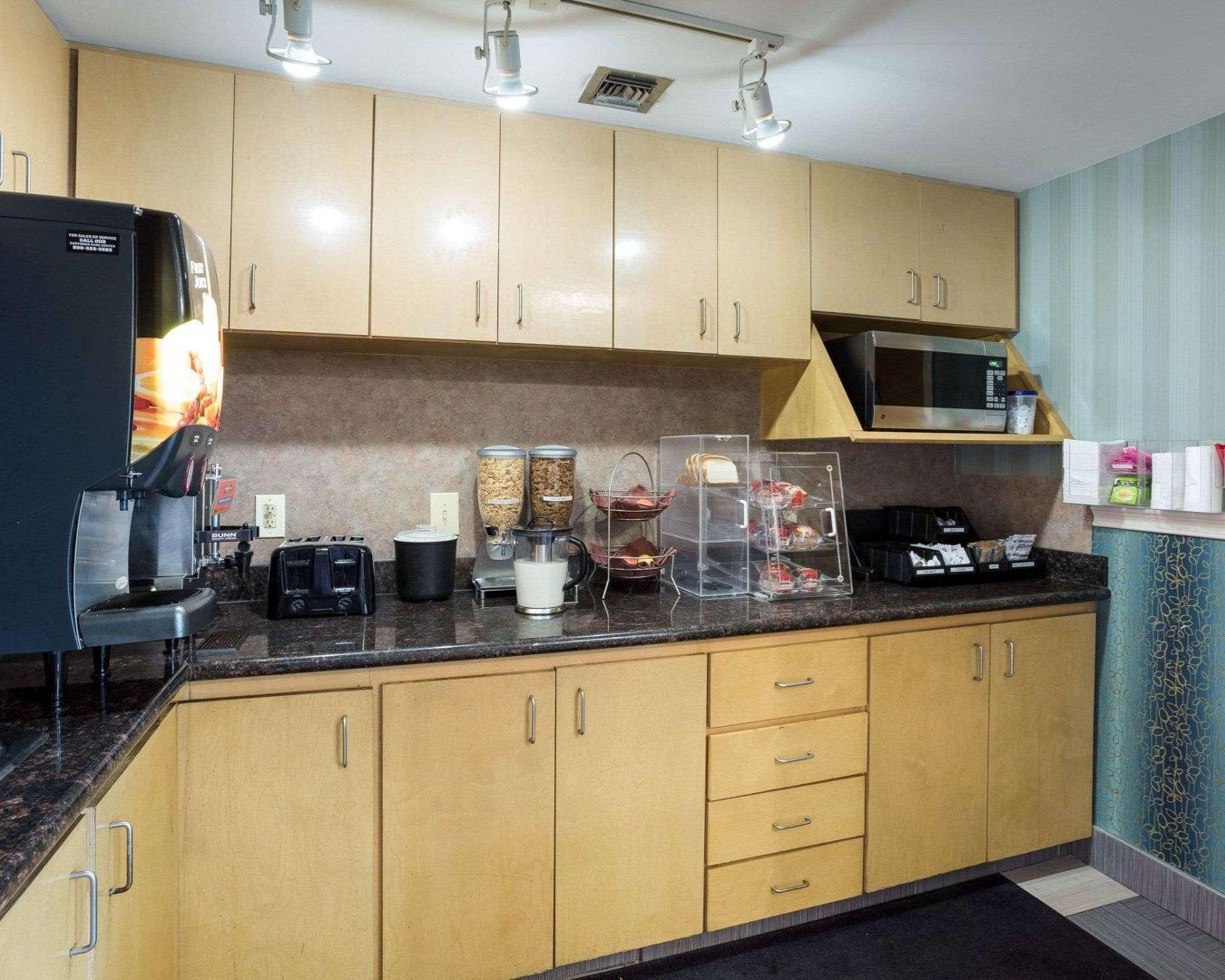 Rodeway Inn & Suites New Orleans Exteriér fotografie