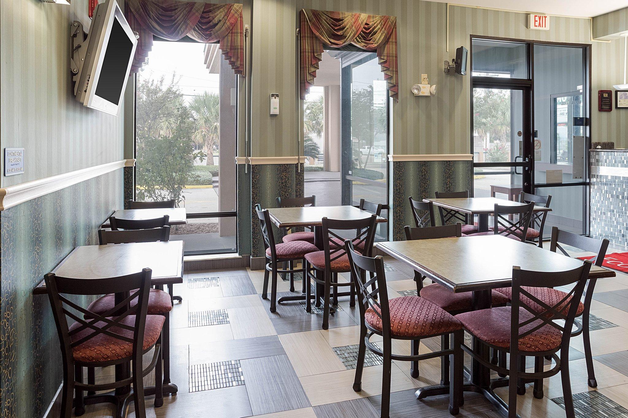 Rodeway Inn & Suites New Orleans Exteriér fotografie