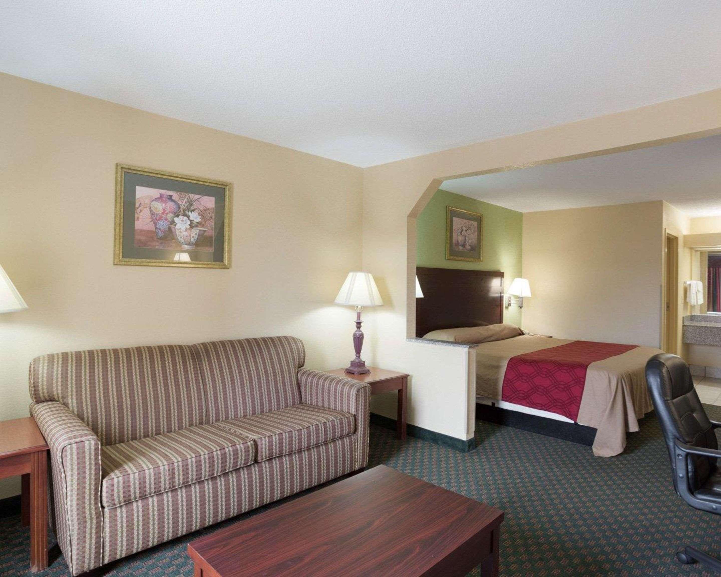 Rodeway Inn & Suites New Orleans Exteriér fotografie
