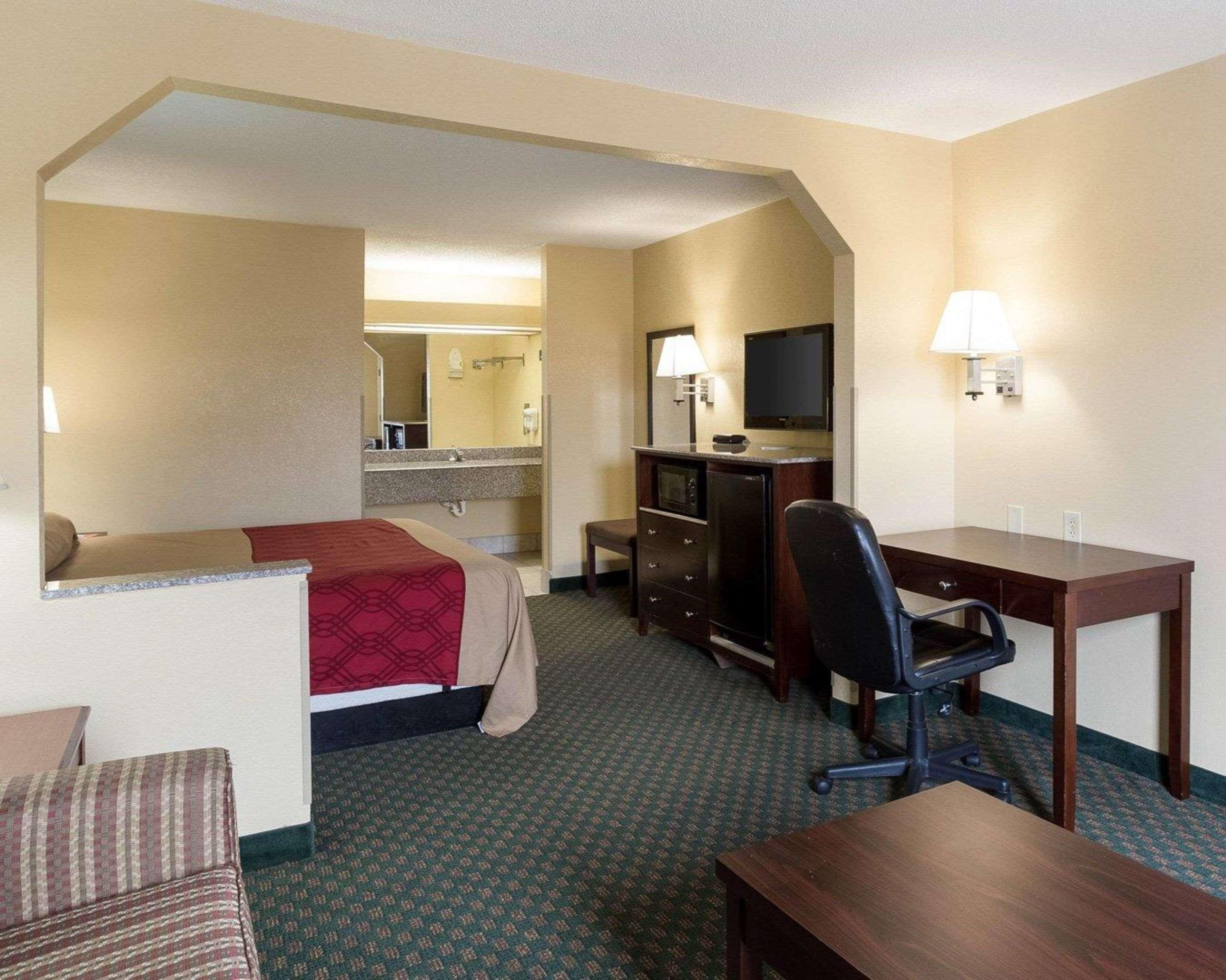 Rodeway Inn & Suites New Orleans Exteriér fotografie